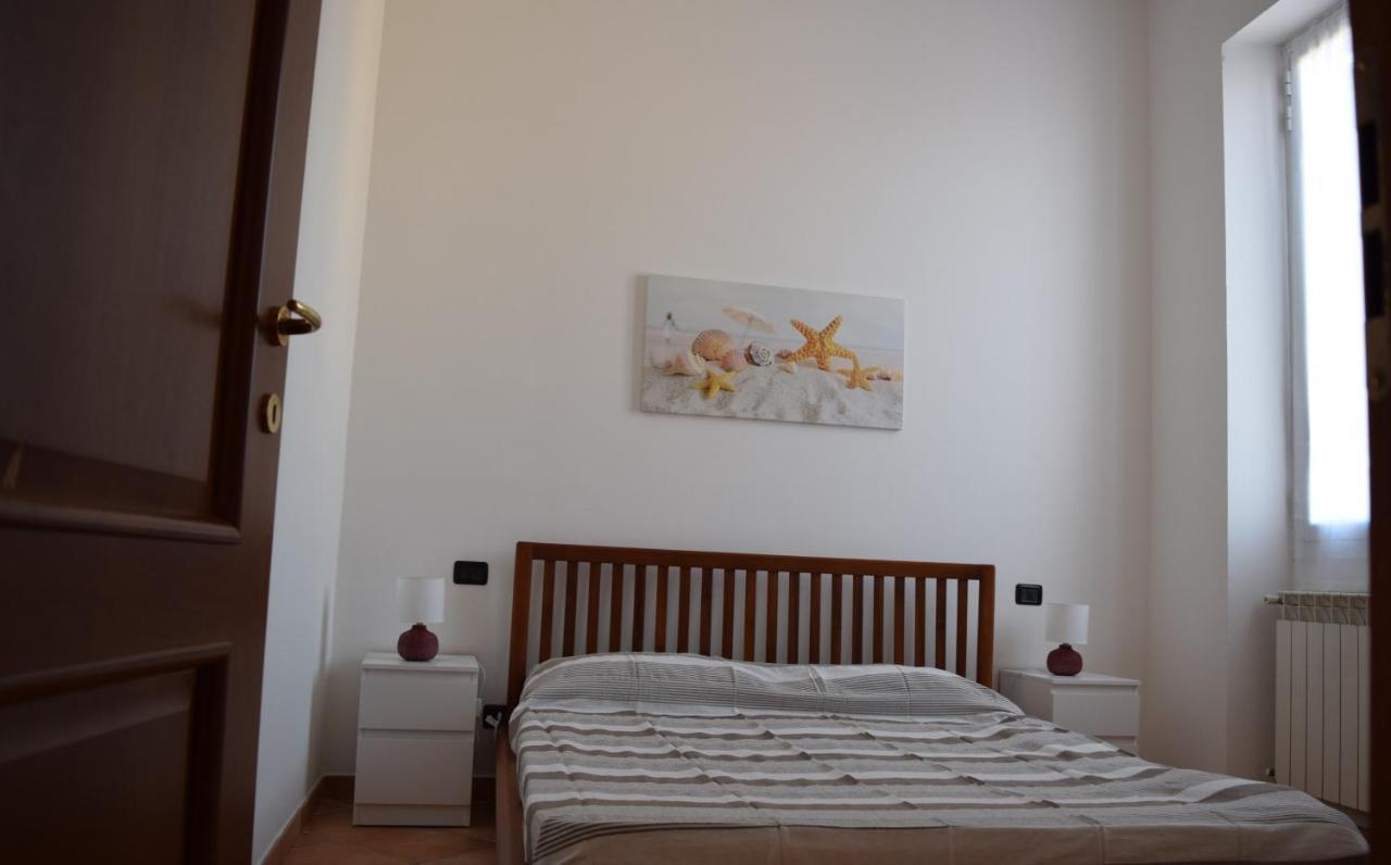 Casa Ligure Ristrutturata 80M2 Діано-Марина Екстер'єр фото